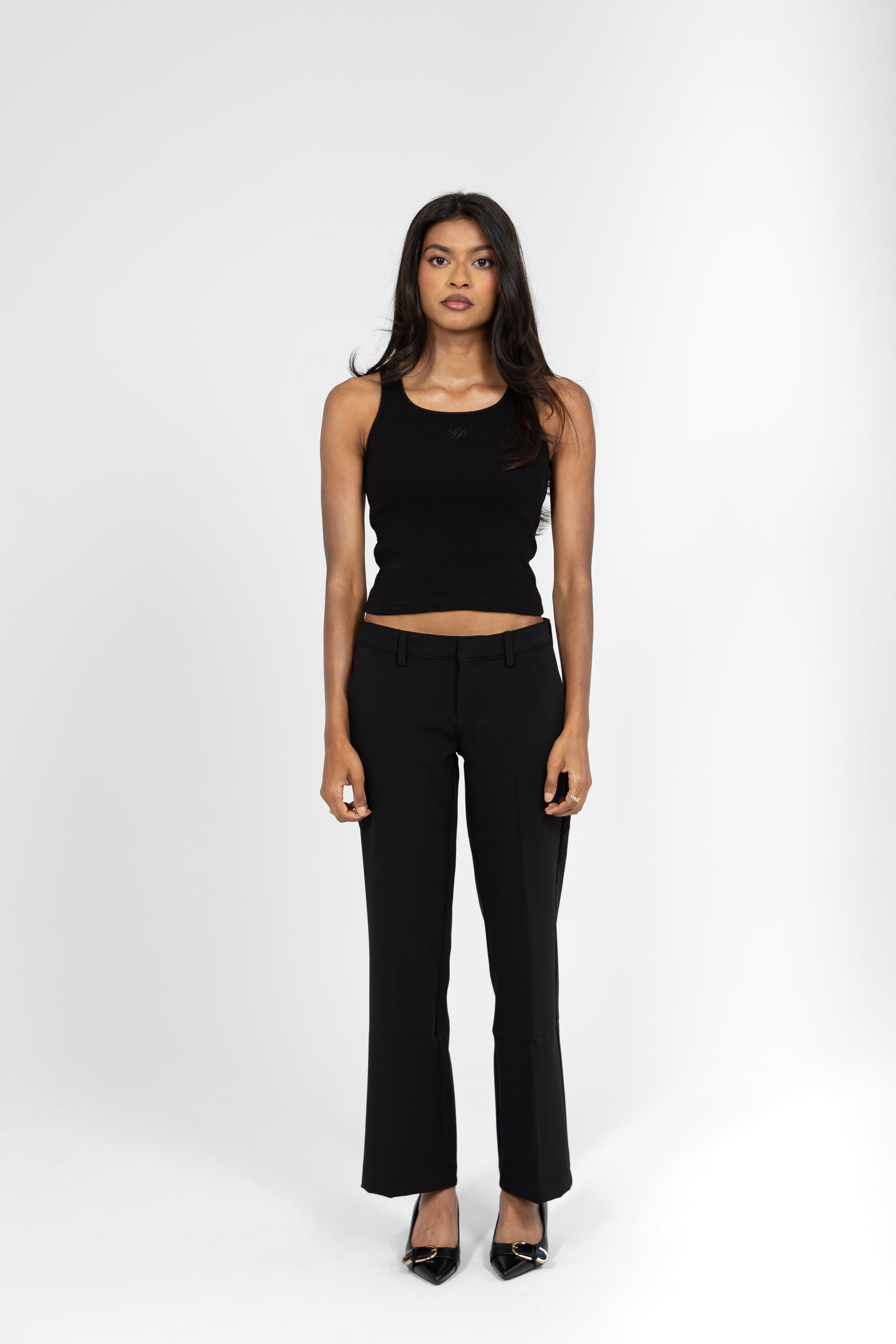 ESSENTIAL RIBBED TANK TOP